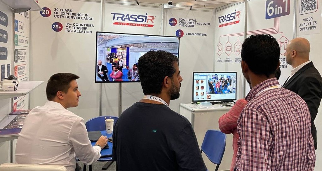 photo_5262525674789388810_y.jpg photo_5262525674789388810_y.jpg